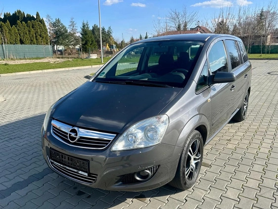 Opel Zafira cena 17900 przebieg: 133000, rok produkcji 2009 z Pruszków małe 232